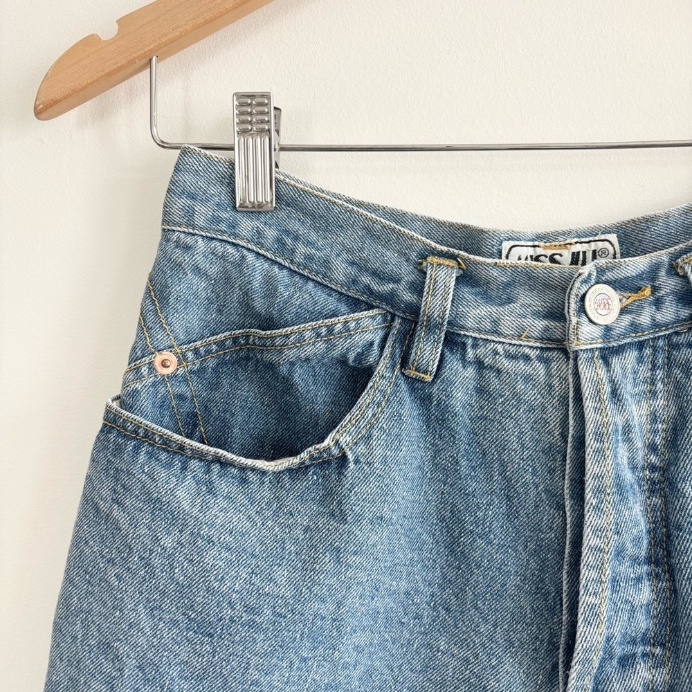Vintage Cotton Ramie High Rise Long Button Fly Denim Bermuda Shorts - Picture 3 of 11